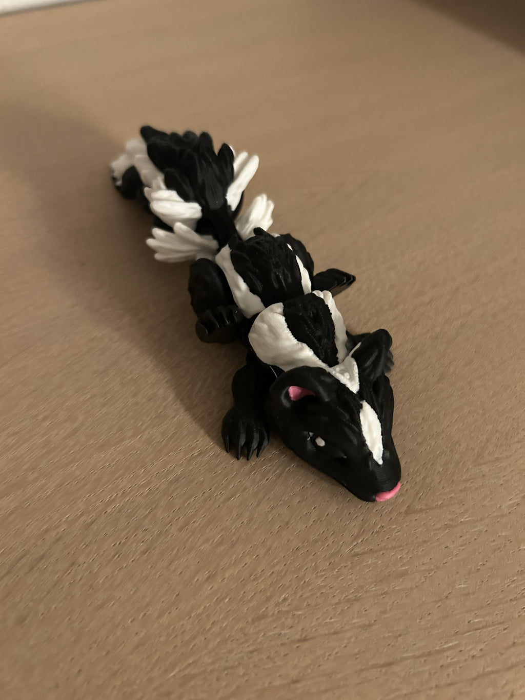 Stinkdyr – Sjov, dekorativ figur som vækker smil